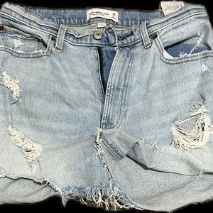 Abercrombie & Fitch Hight Rise 4" Short